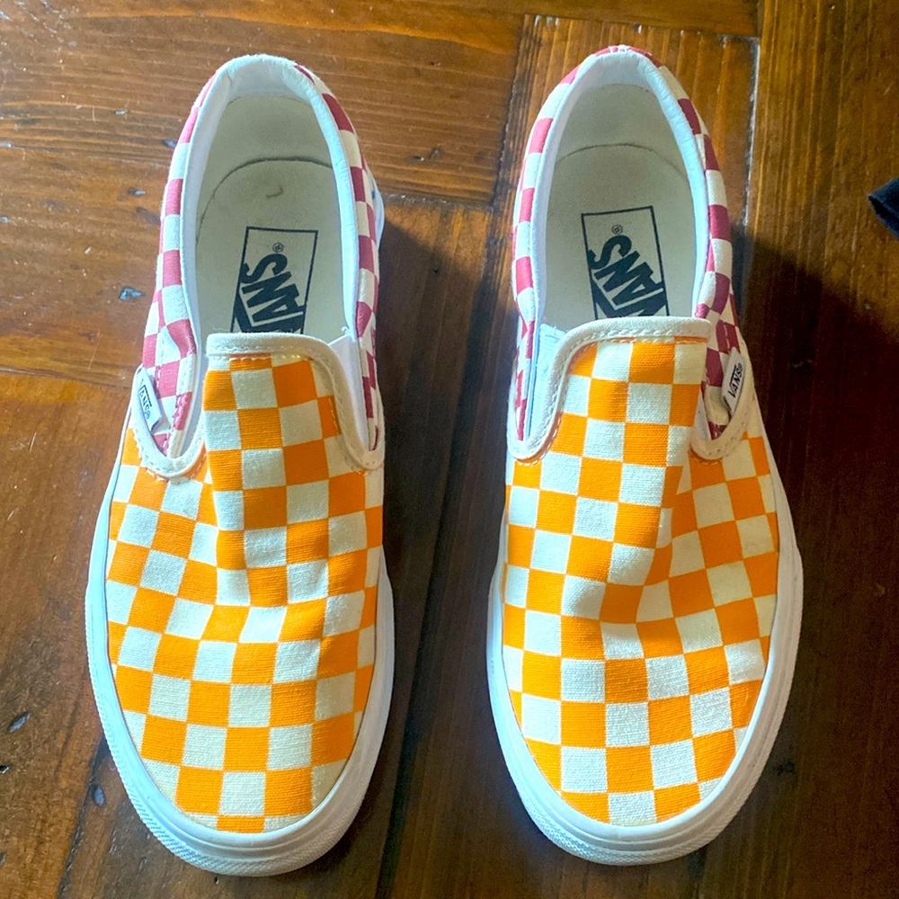 Vans women’s slip on checkered 6.5